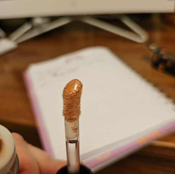 New liquid highlighter - Picture 2 of 4